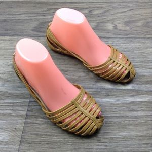 Steven Madden Mustard Yellow Flats Huaraches 6.5